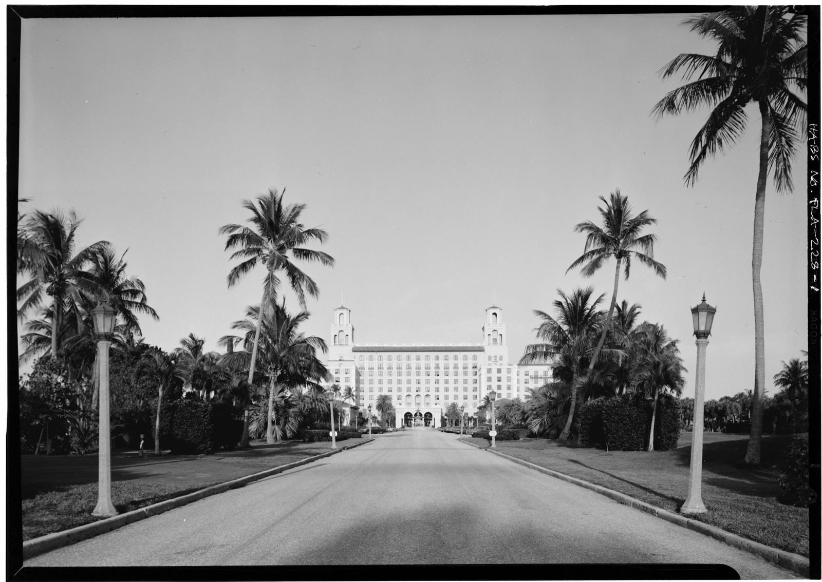 Historic view of The Breakers hotel in Palm Beach, Florida